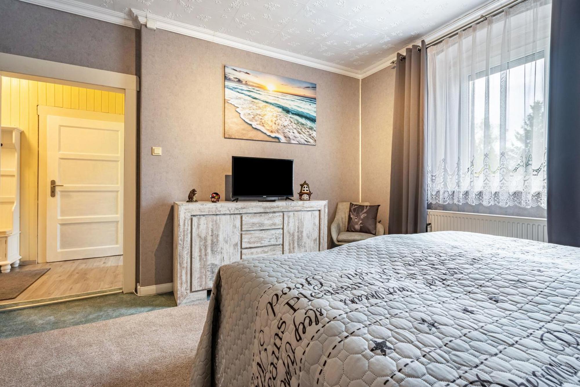 Urlaub Mit Hund Apartment Neupetershain Exterior photo